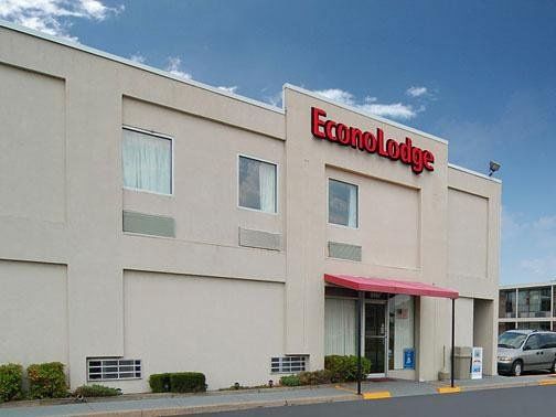 Econo Lodge Near Potomac Mills Вудбридж Екстер'єр фото